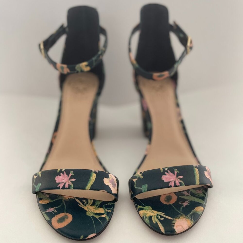 Vince Camuto Block Heel Sandal - Floral Beah HI sandal - Excellent Condition